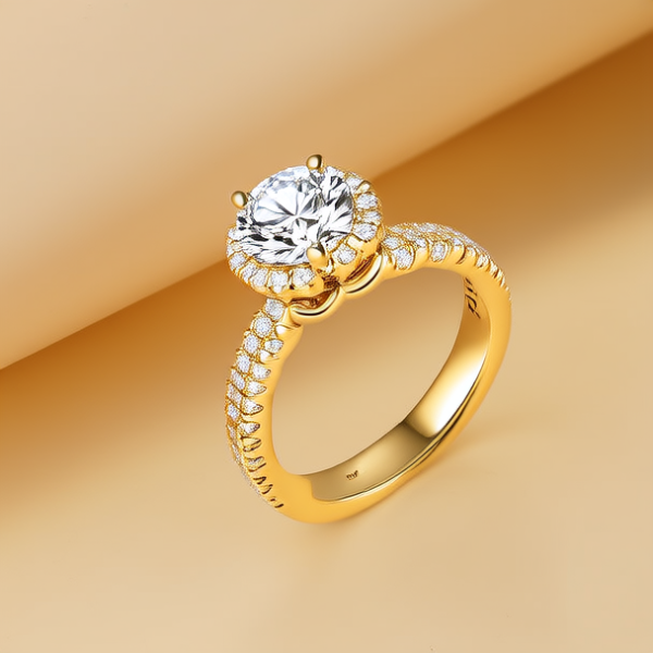 黄金镶钻戒指图片